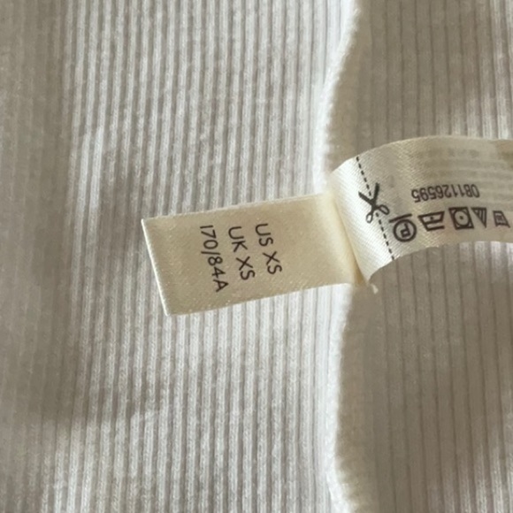 4/$20 Urban Outfitters White Ribbed Scoop Neck Tank Top XS Stretch Cotton Blend - Picture 3 of 5